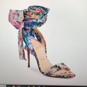 Meet your Posher, Carmela